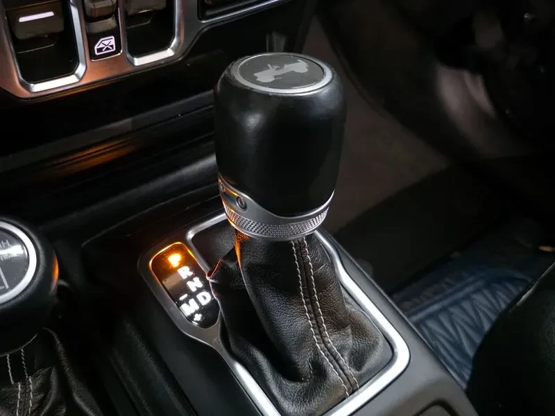 Jeep Wrangler, снимка 9 - Автомобили и джипове - 54834211