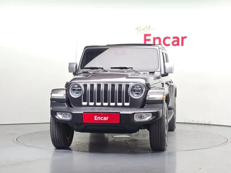 Jeep Wrangler, снимка 3 - Автомобили и джипове - 54834211