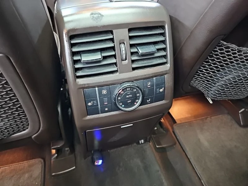 Mercedes-Benz GLS 500 * GLS500* 4MATIC* ЦЕНАДОБГ!, снимка 15 - Автомобили и джипове - 55597683