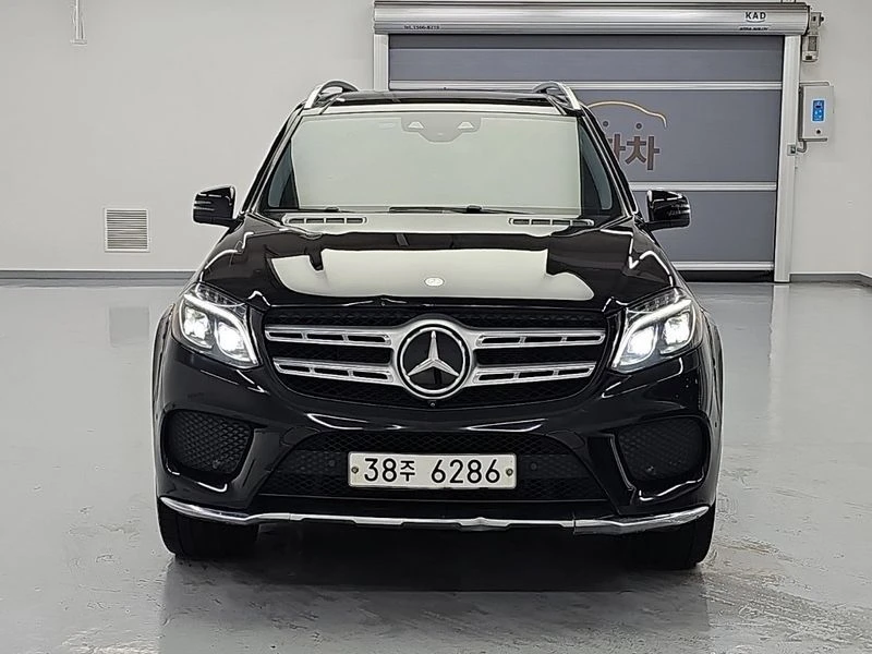 Mercedes-Benz GLS 500 * GLS500* 4MATIC* ЦЕНАДОБГ!, снимка 3 - Автомобили и джипове - 55597683