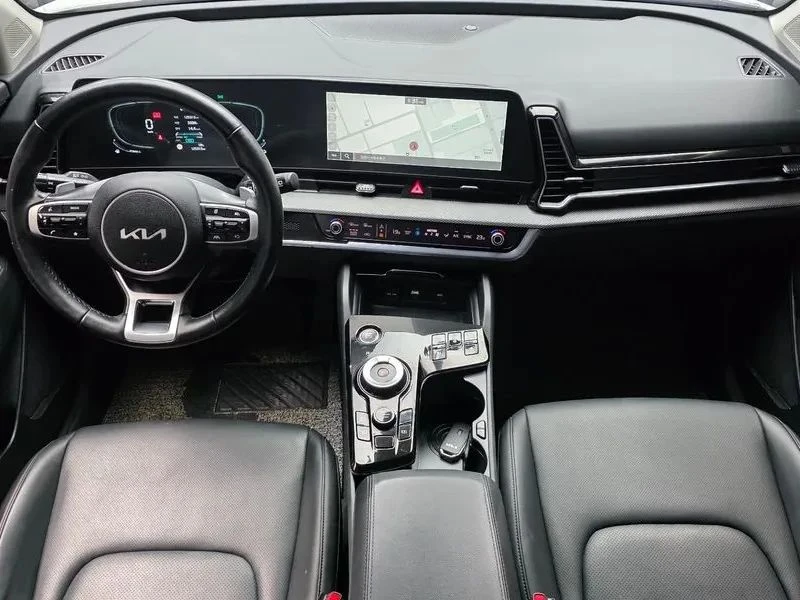 Kia Sportage, снимка 6 - Автомобили и джипове - 56685265