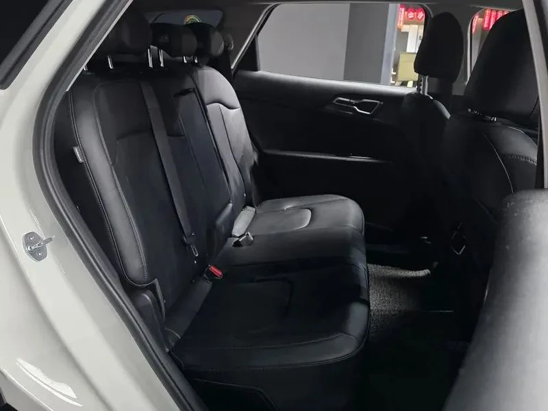 Kia Sportage, снимка 11 - Автомобили и джипове - 56685265
