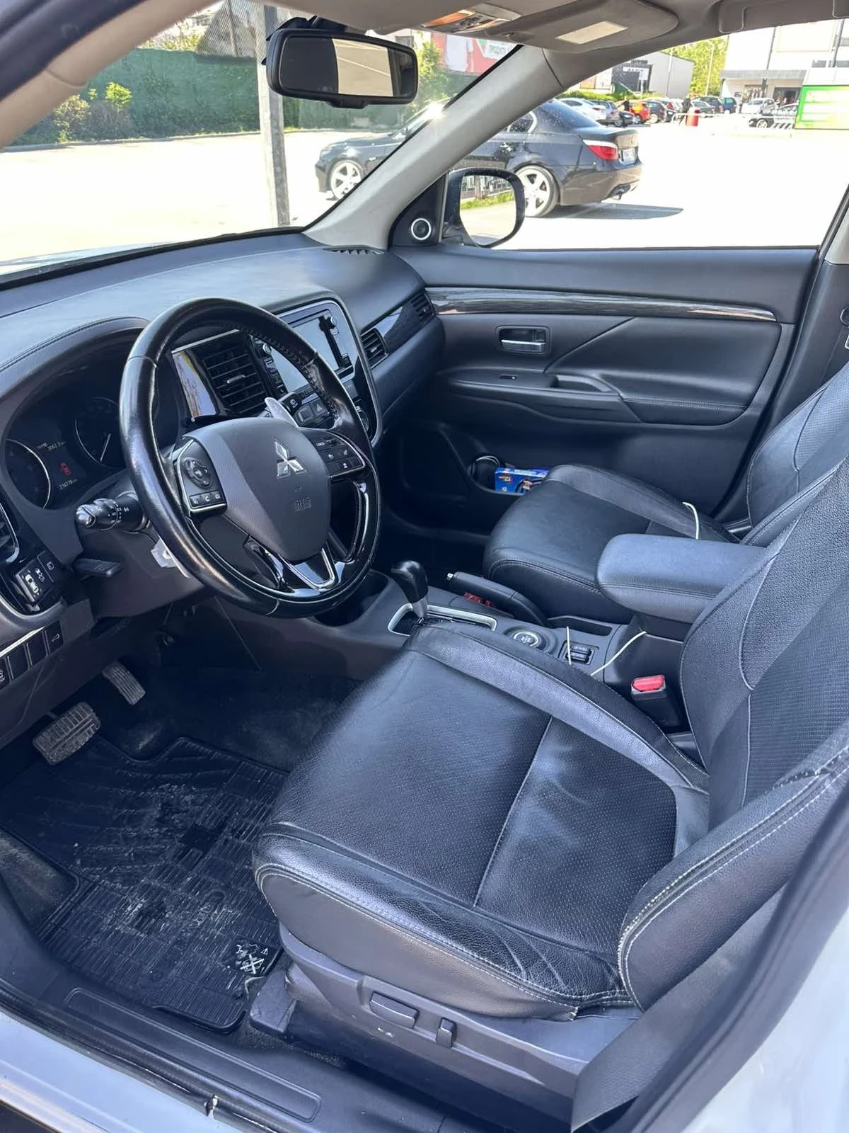 Mitsubishi Outlander  - изображение 7
