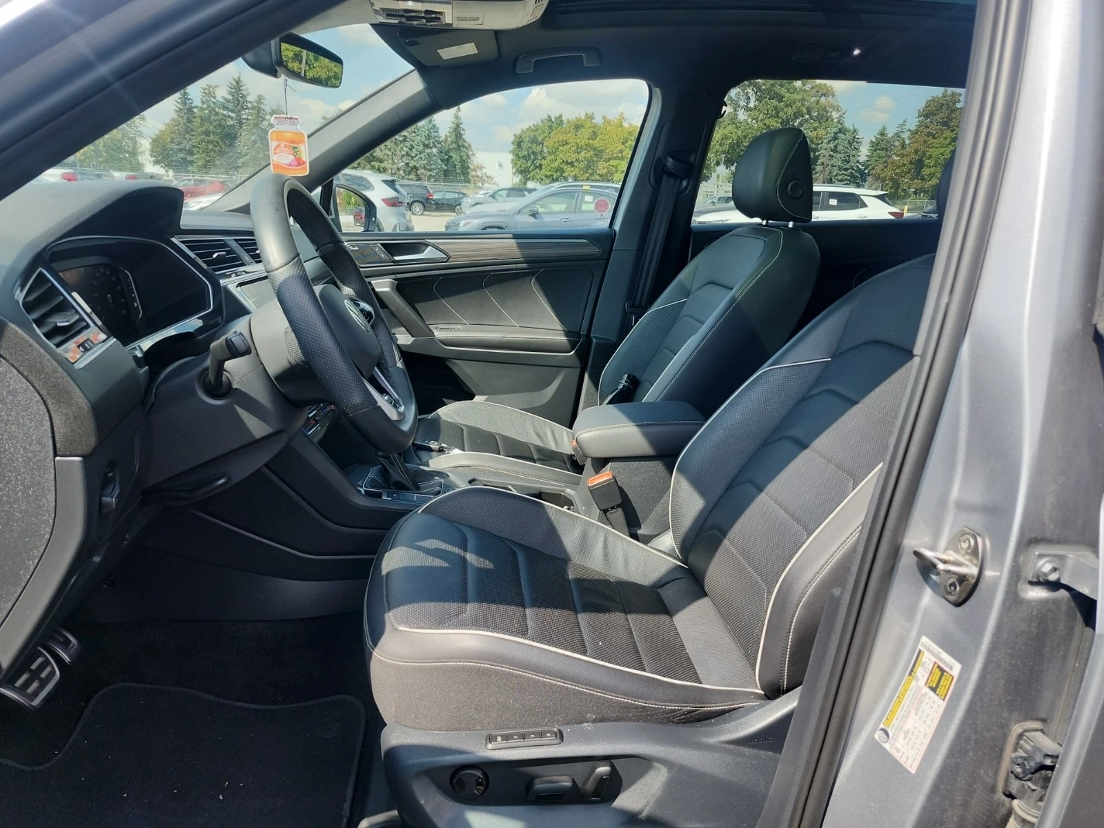 VW Tiguan Highline R-Line * * CARFAX * * АВТО КРЕДИТ * *  - изображение 7