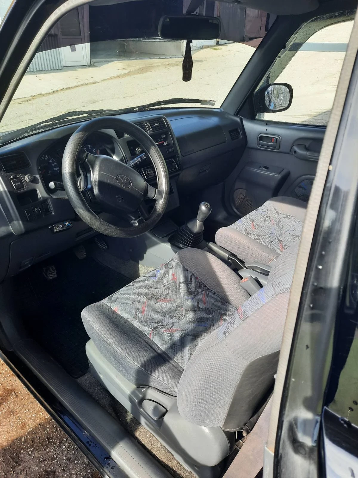 Toyota Rav4 1.6i | Mobile.bg — изображение 2
