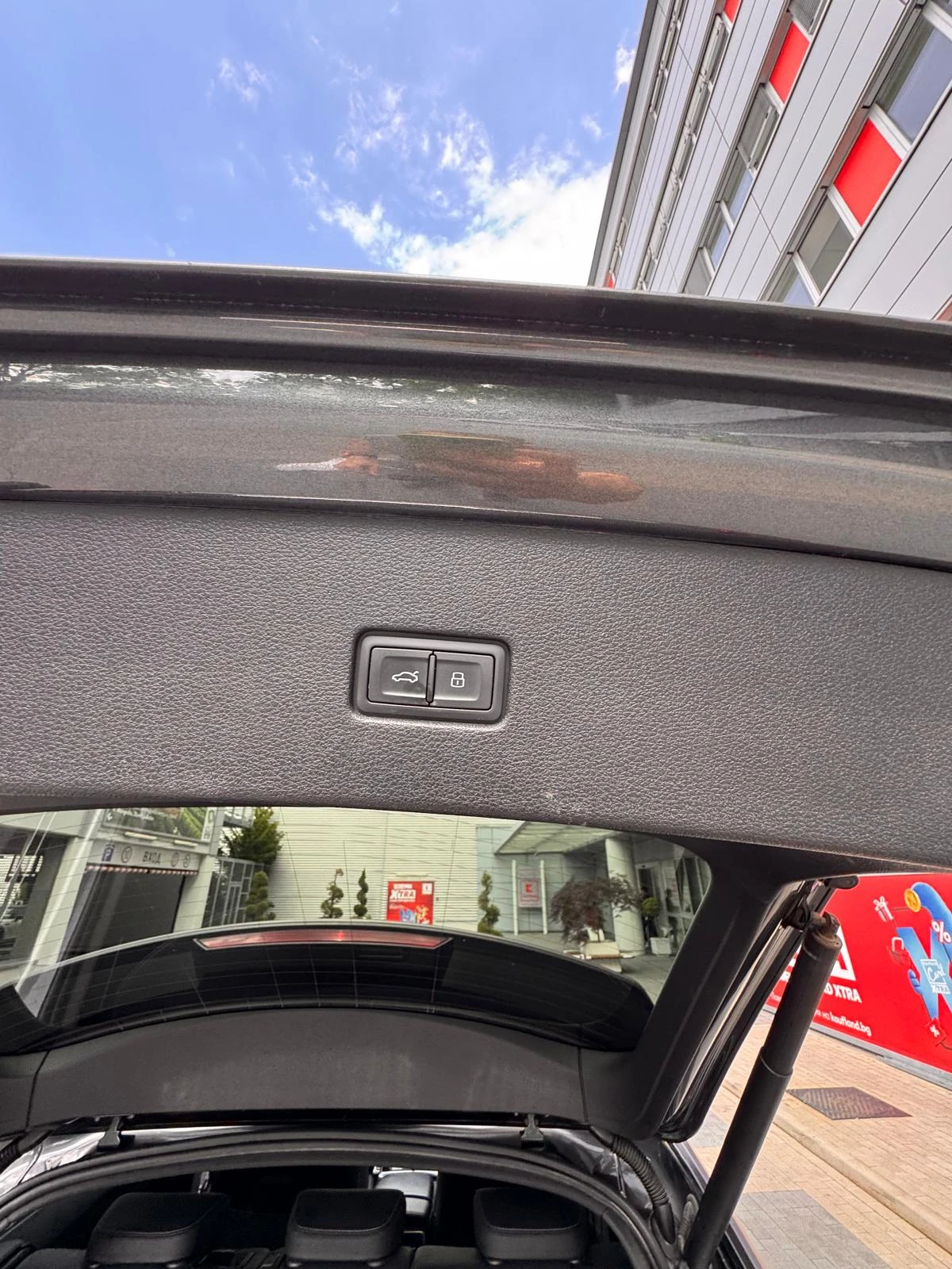 Audi Q8 50 TDi 3xS-line 360 Soft close Head-up, снимка 17 - Автомобили и джипове - 54818154