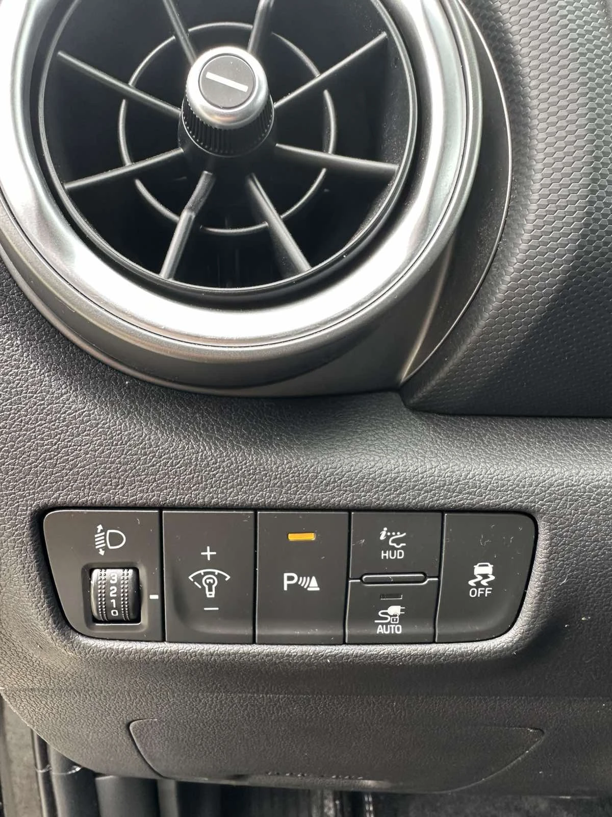 Hyundai Kona 64KWh/PRIME/ГАРАНЦИЯ/SOH100%/BLUELINK/2022г., снимка 14 - Автомобили и джипове - 54879872