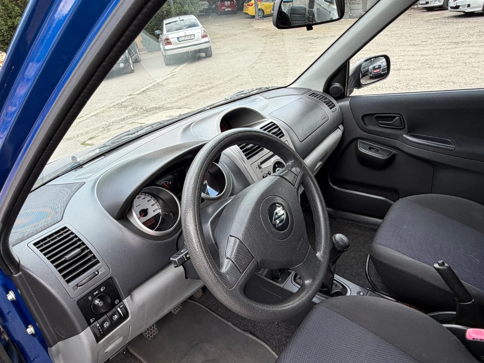 Suzuki Ignis 1.3 4X4 92000км, снимка 10 - Автомобили и джипове - 55305282