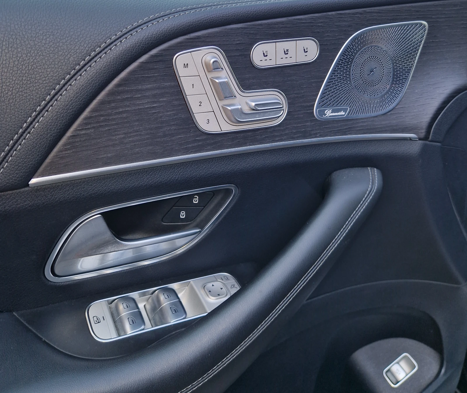 Mercedes-Benz GLE 350 AMG/Burmester/360 камера/теглич/HUD, снимка 10 - Автомобили и джипове - 55651392