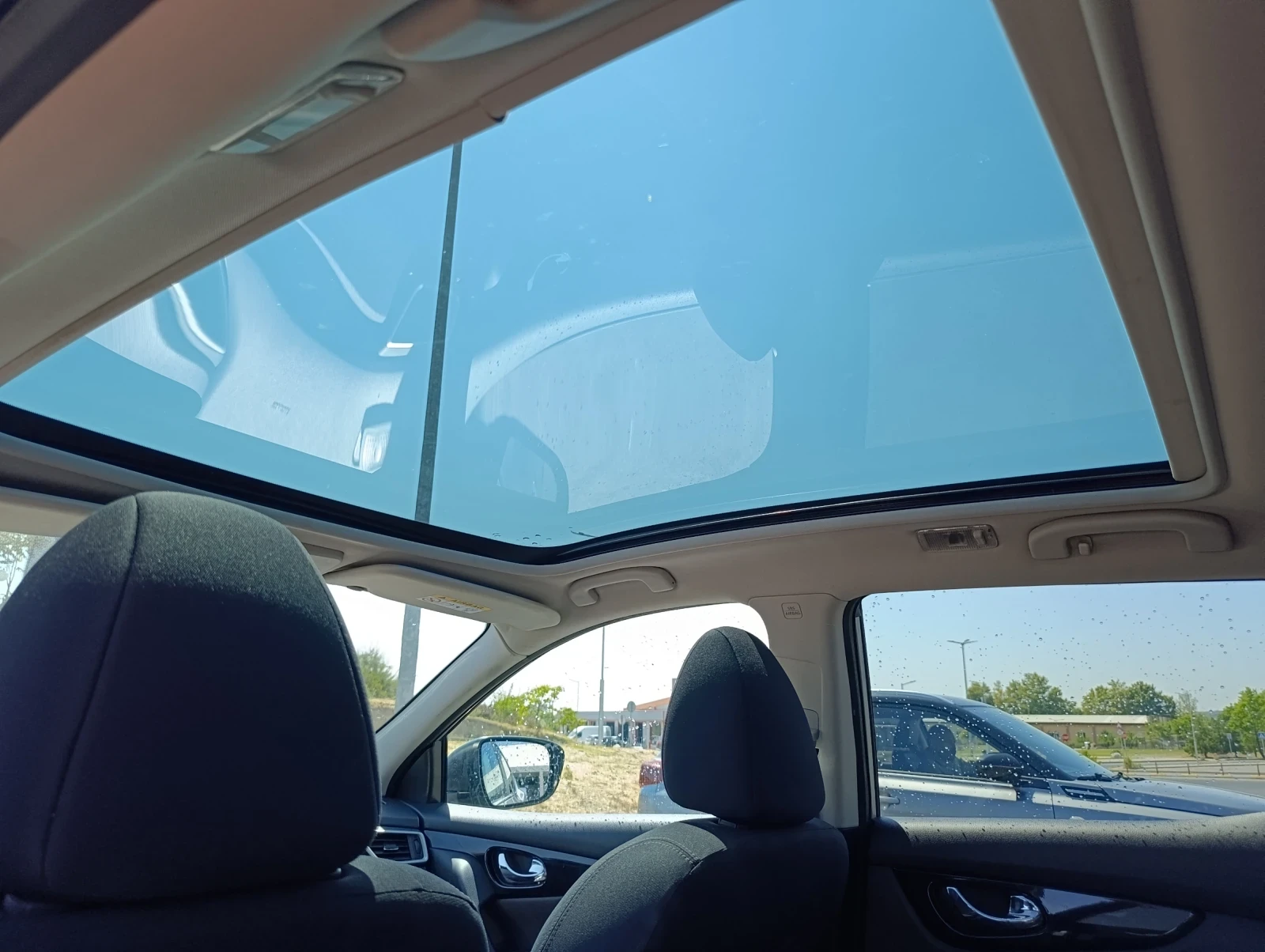 Nissan Qashqai, снимка 13 - Автомобили и джипове - 55777262