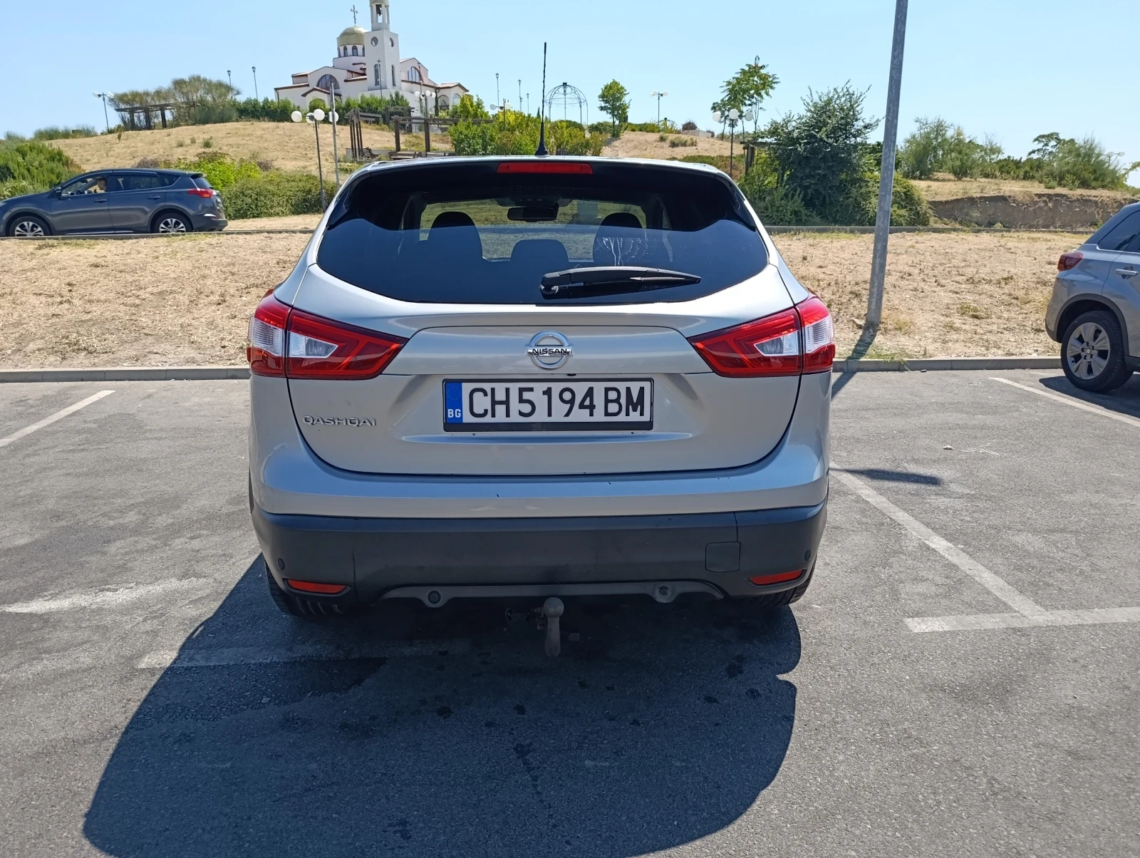 Nissan Qashqai, снимка 11 - Автомобили и джипове - 55777262