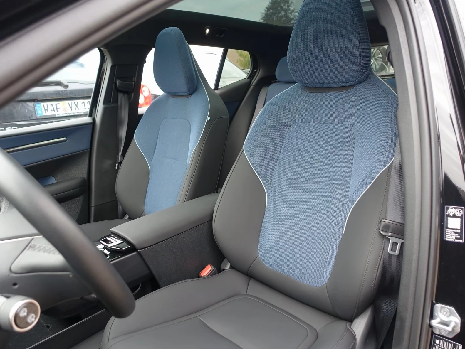 Volvo EX30 Black Edition Ultra Twin Motor Performance | Mobile.bg � ����������� 7