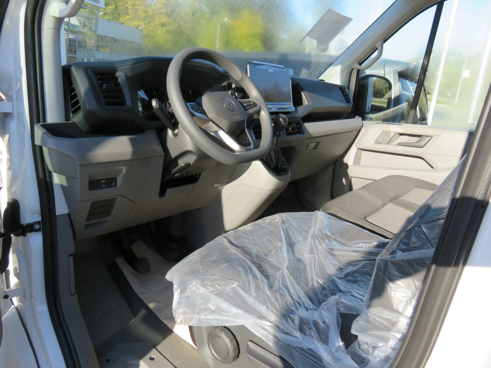 VW Crafter 35 Kasten M 11, 3 м3 2, o TDI 140 k.c 6MT - изображение 10