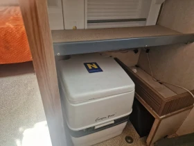 Каравана Adria, снимка 13