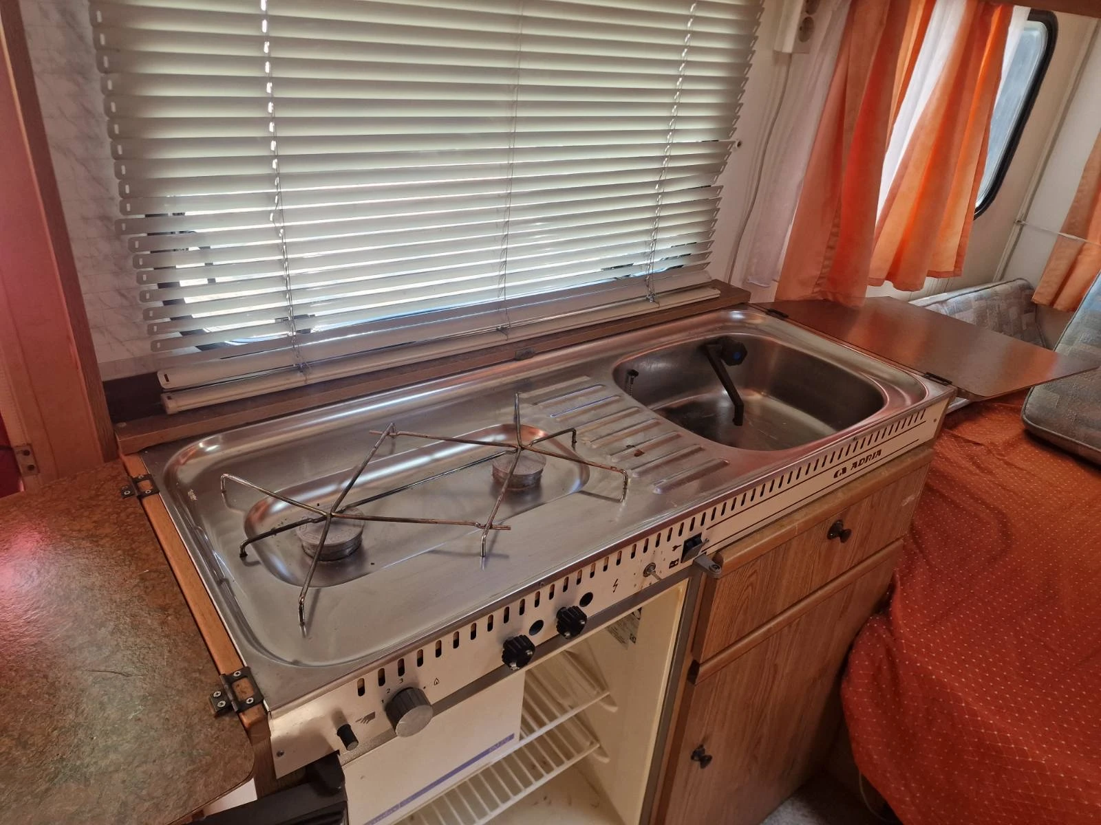  Adria | Mobile.bg   16