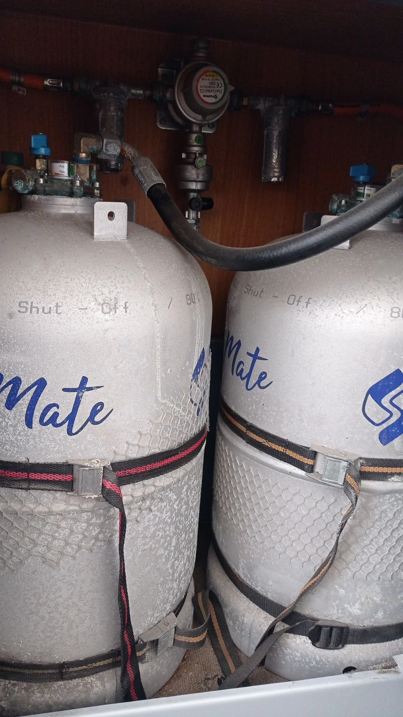 Кемпер McLouis Lagan, снимка 16 - Каравани и кемпери - 54031843