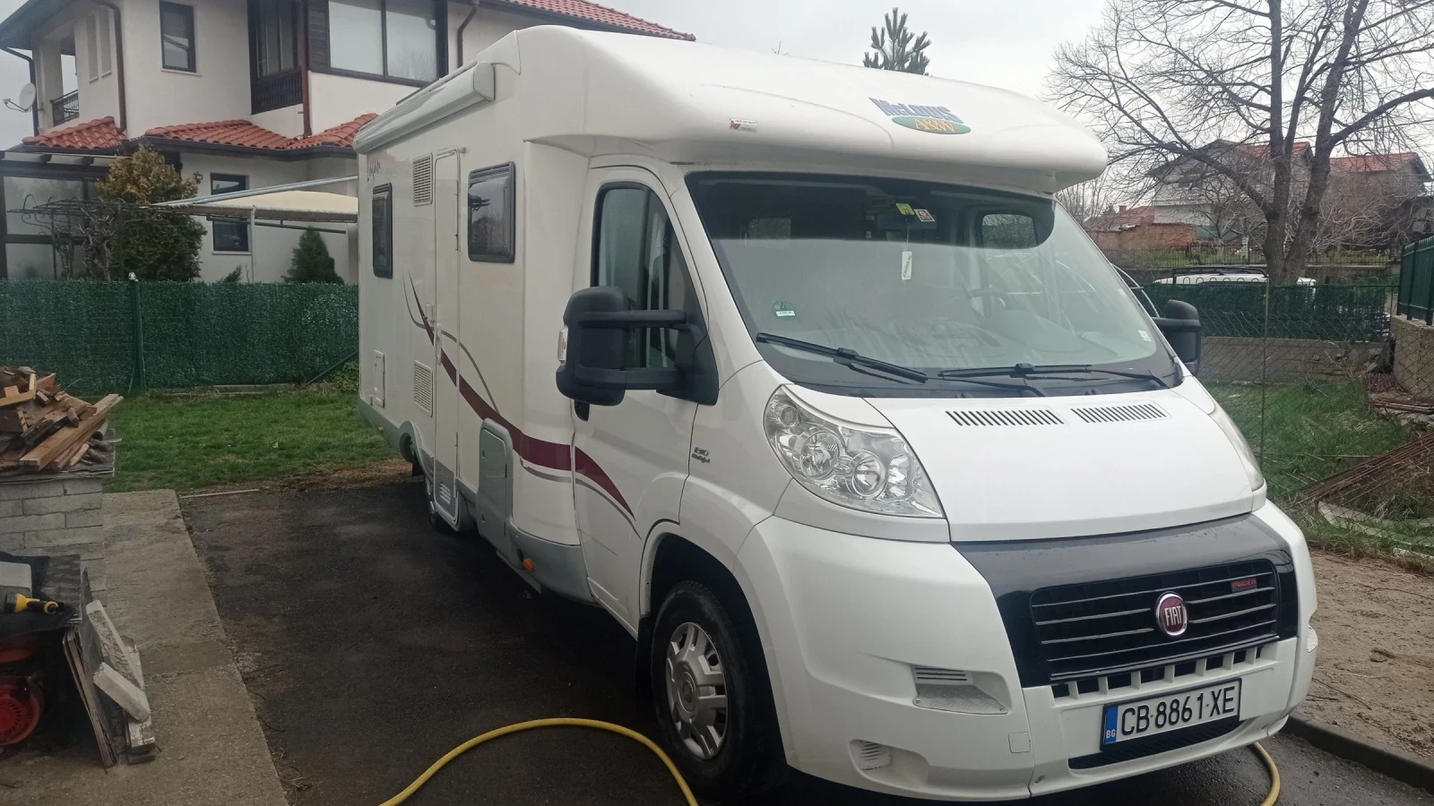 ������ McLouis Lagan | Mobile.bg � ����������� 4