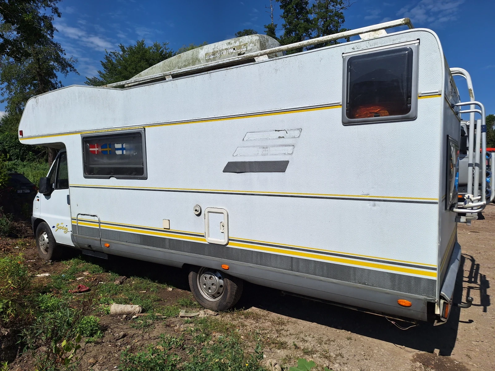Кемпер HYMER / ERIBA Фиат Дукато 2, 5тд, снимка 4 - Каравани и кемпери - 55683320