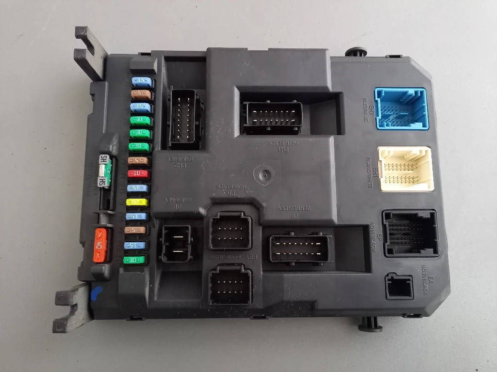 ����� ������� �3 1.4��� | Mobile.bg � ����������� 1