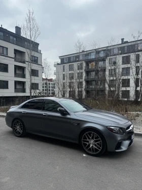 Mercedes-Benz E 63 AMG S, снимка 3