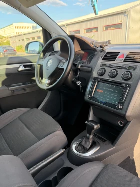 VW Touran 2.0TDI 170ps DSG 7 места Топ Камера/Нави/ Подгрев , снимка 14