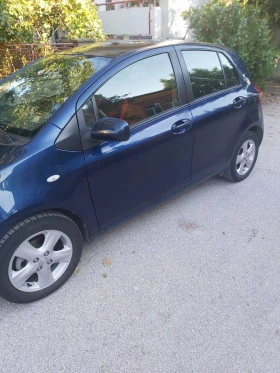 Toyota Yaris 1.0i, снимка 2