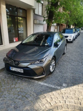 Toyota Corolla 38500km в гаранция до 2027, снимка 1