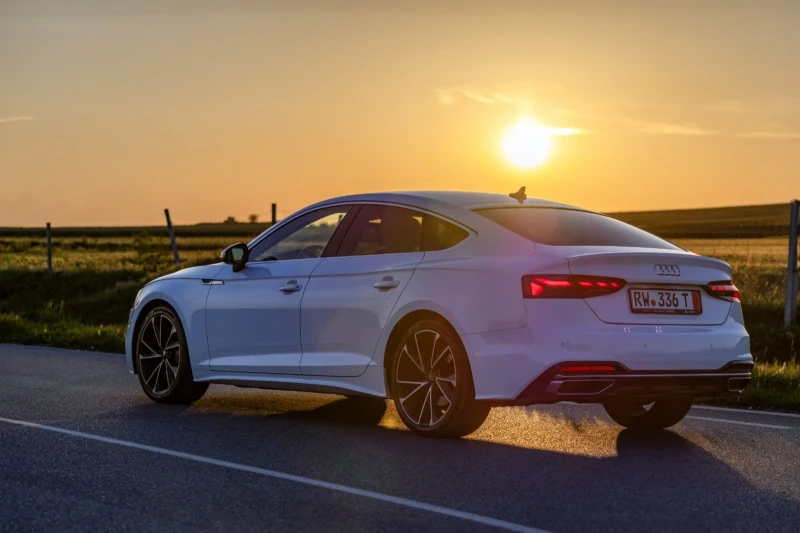 Audi A5 Sportback S Tronic , снимка 2 - Автомобили и джипове - 47193356