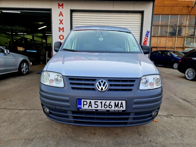 VW Caddy 1.6 Gas, снимка 3 - Автомобили и джипове - 48142036