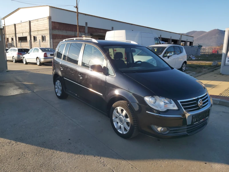 VW Touran 2.0i-7m-Euro-4, снимка 3 - Автомобили и джипове - 48598911