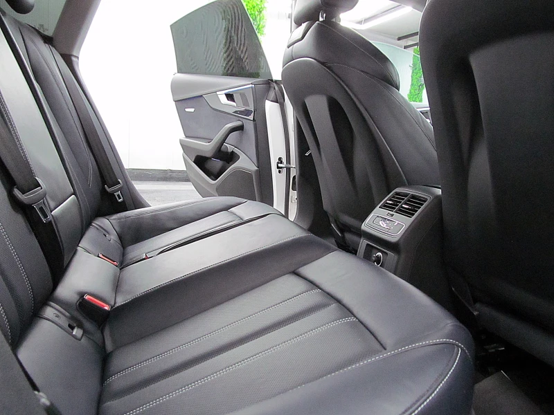 Audi A5 4.5TDI/excluive/S-line+ + + /ПОДГРЕВ ОБДУХВАНЕ/ЛИЗ, снимка 11 - Автомобили и джипове - 52651729