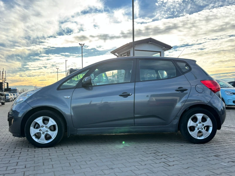 Kia Venga / 1.6D / 128 HP / EURO 5 / , снимка 2 - Автомобили и джипове - 52836493