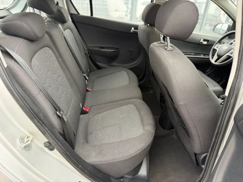Hyundai I20 1.2i* 2012г* 77к.с* 90.000КМ* Ръчка* , снимка 12 - Автомобили и джипове - 53264934