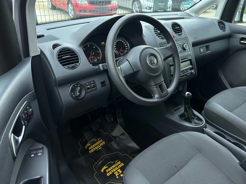 VW Caddy, снимка 8 - Автомобили и джипове - 53572819