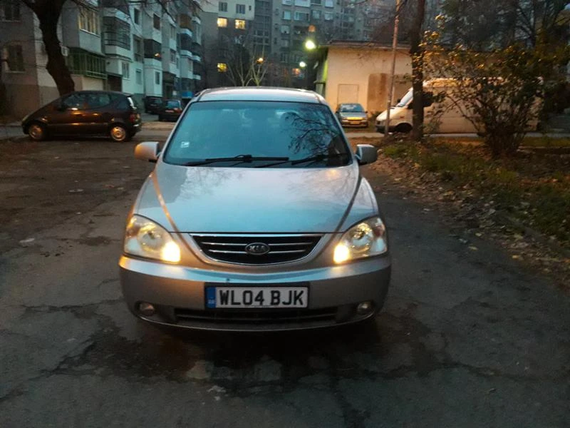 Kia Carens 2.0 CRDI , снимка 1 - Автомобили и джипове - 20139998