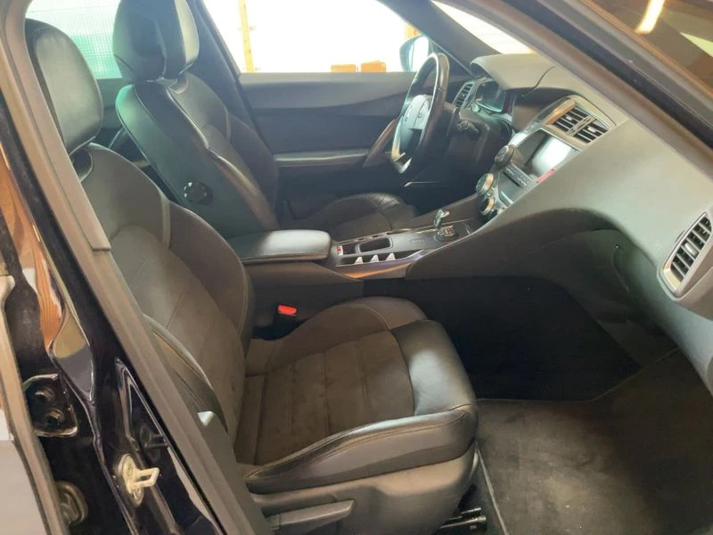 DS DS 5 2.0 Hybrid, снимка 8 - Автомобили и джипове - 54452180