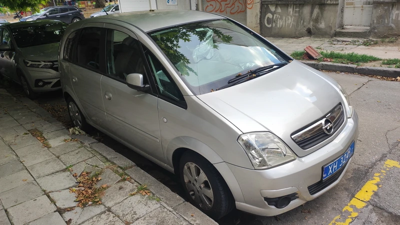 Opel Meriva A, снимка 3 - Автомобили и джипове - 55654566