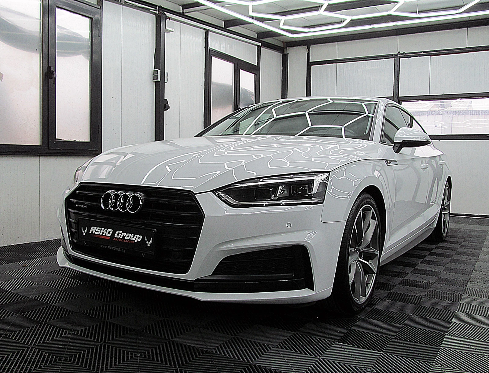 Audi A5 4.5TDI/excluive/S-line+ + + /ПОДГРЕВ ОБДУХВАНЕ/ЛИЗ, снимка 1