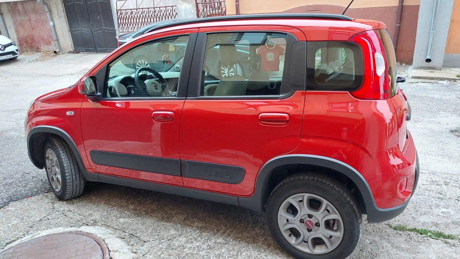 Fiat Panda 1.3 multijet 4х4 75кс - изображение 8