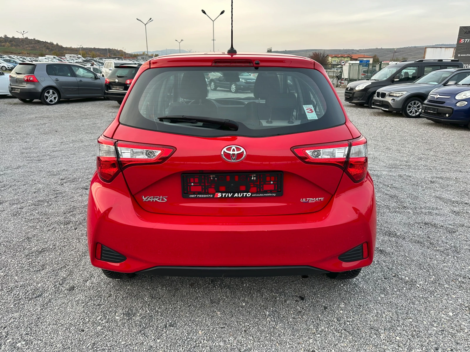 Toyota Yaris 1.0VVTi - изображение 5