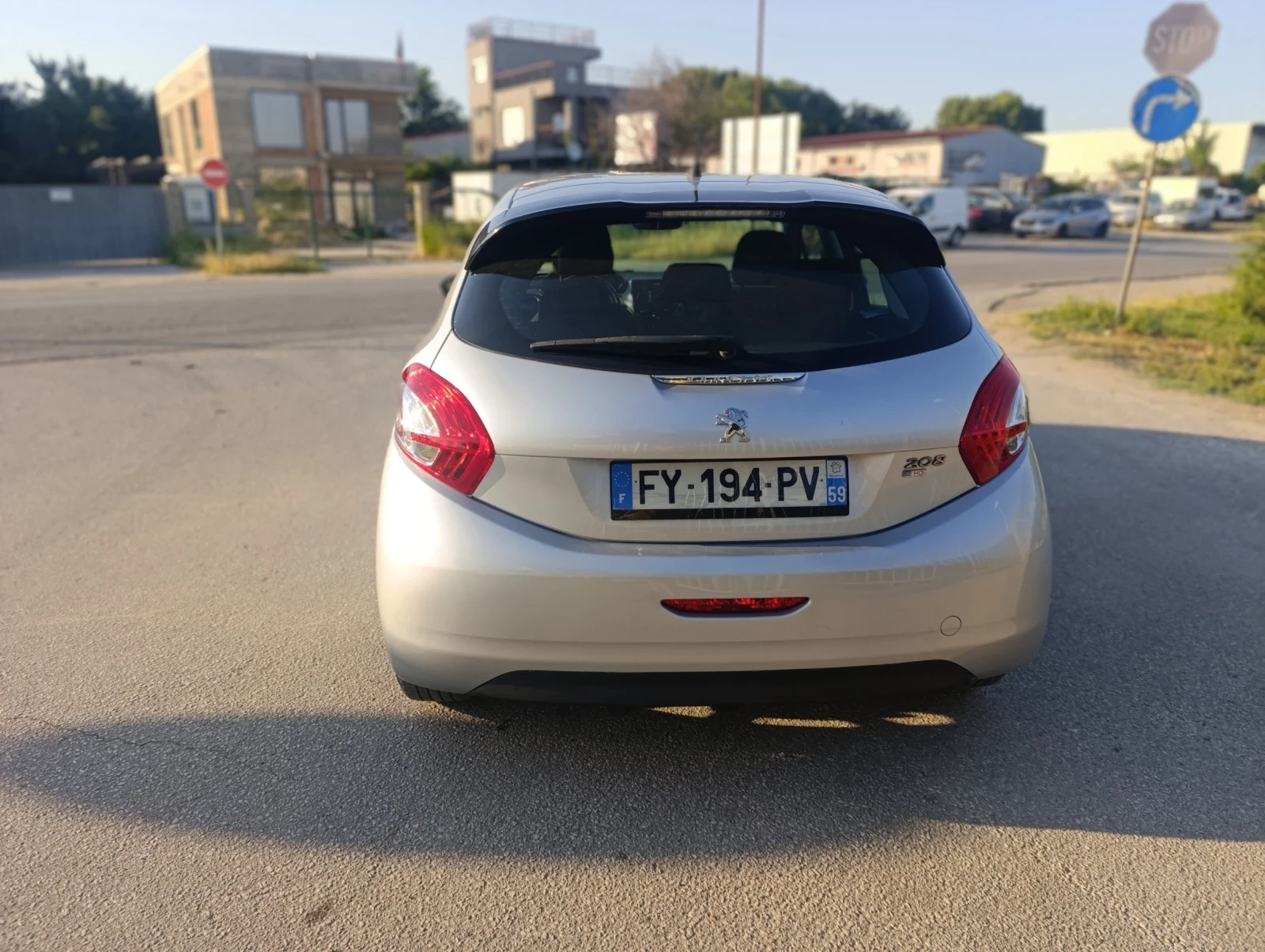 Peugeot 208 1.6 eHDI - изображение 6