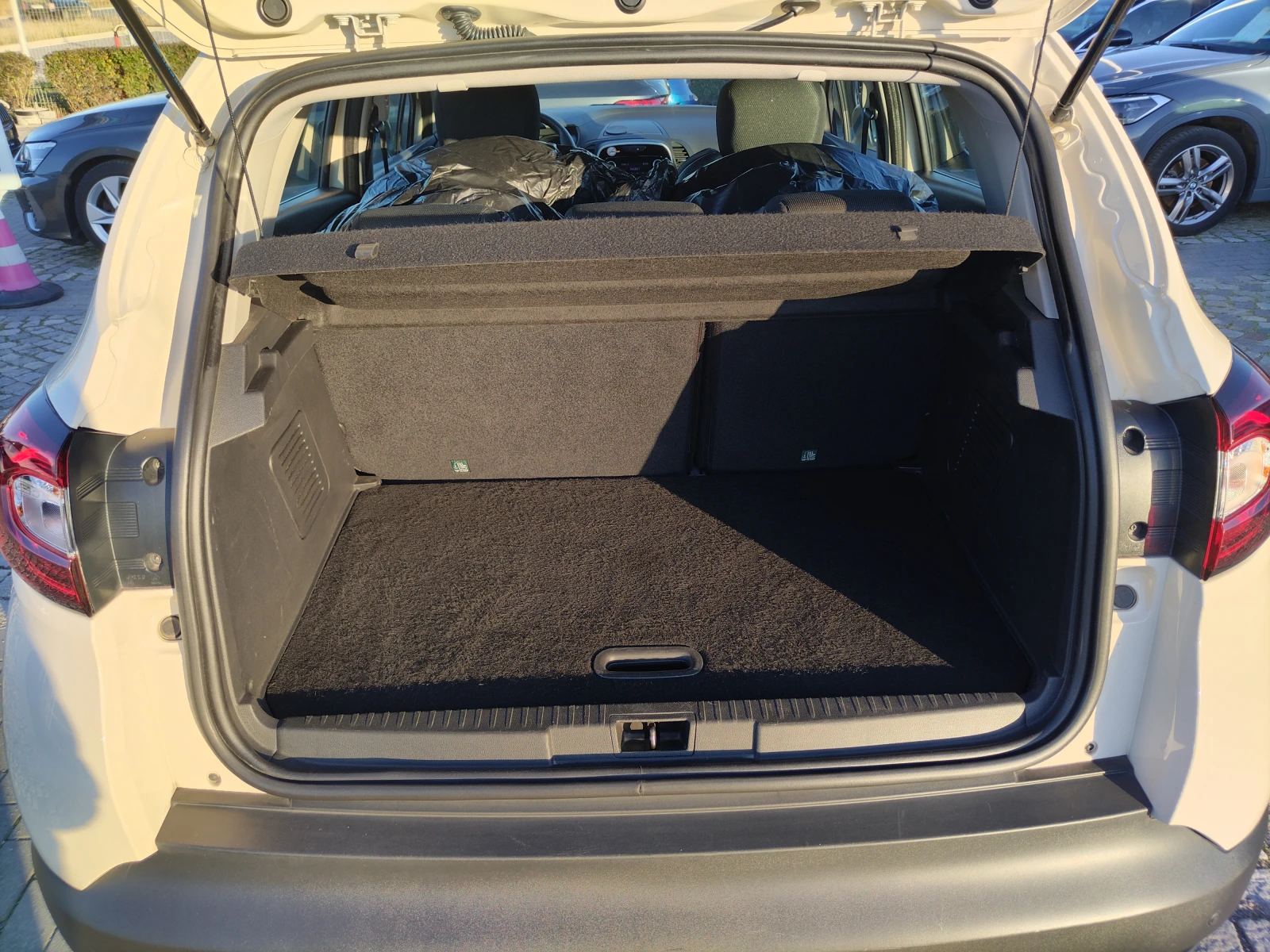 Renault Captur TCe/90 ./Life | Mobile.bg   14