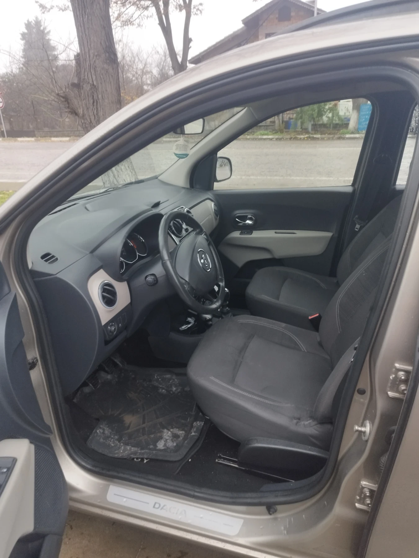 Dacia Lodgy 1, 5 dci, 110 к.с, 6+ 1,  - изображение 8