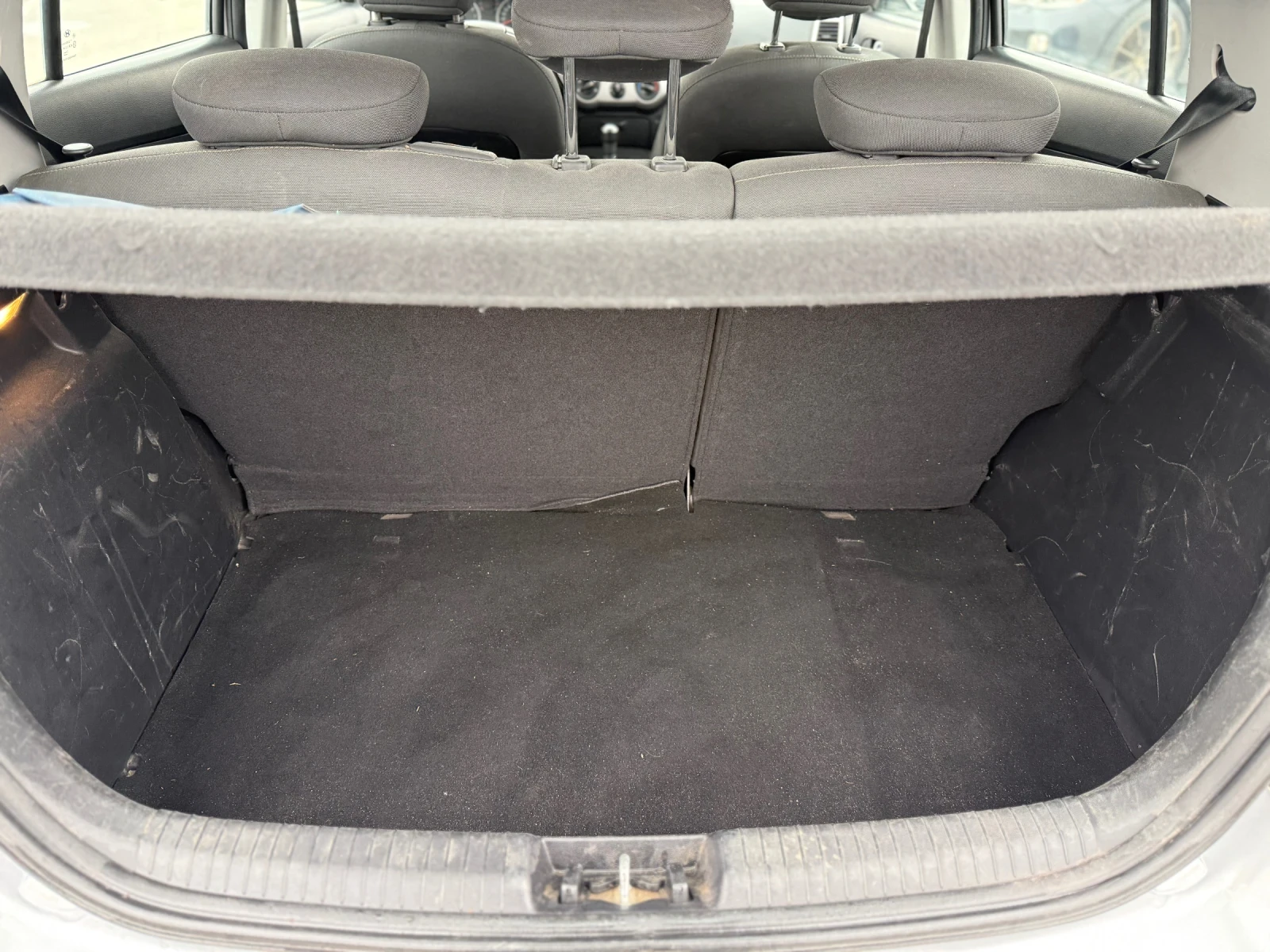 Hyundai I20 1.2i* 2012�* 77�.�* 90.000��* �����*  | Mobile.bg � ����������� 11