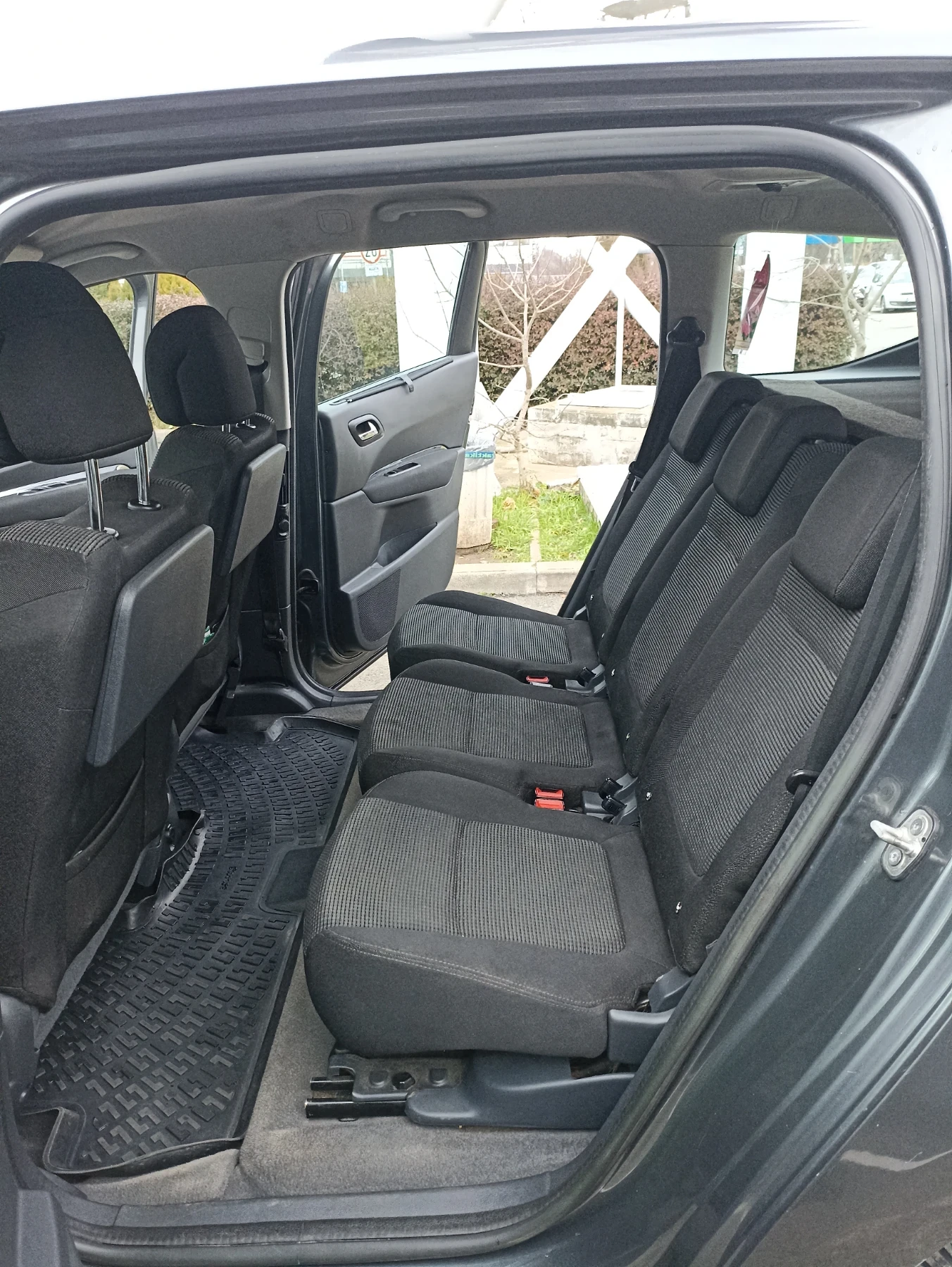 Peugeot 5008 | Mobile.bg � ����������� 11