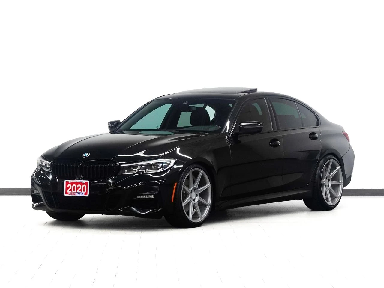 BMW 330 xDrive* M-Pack - изображение 2