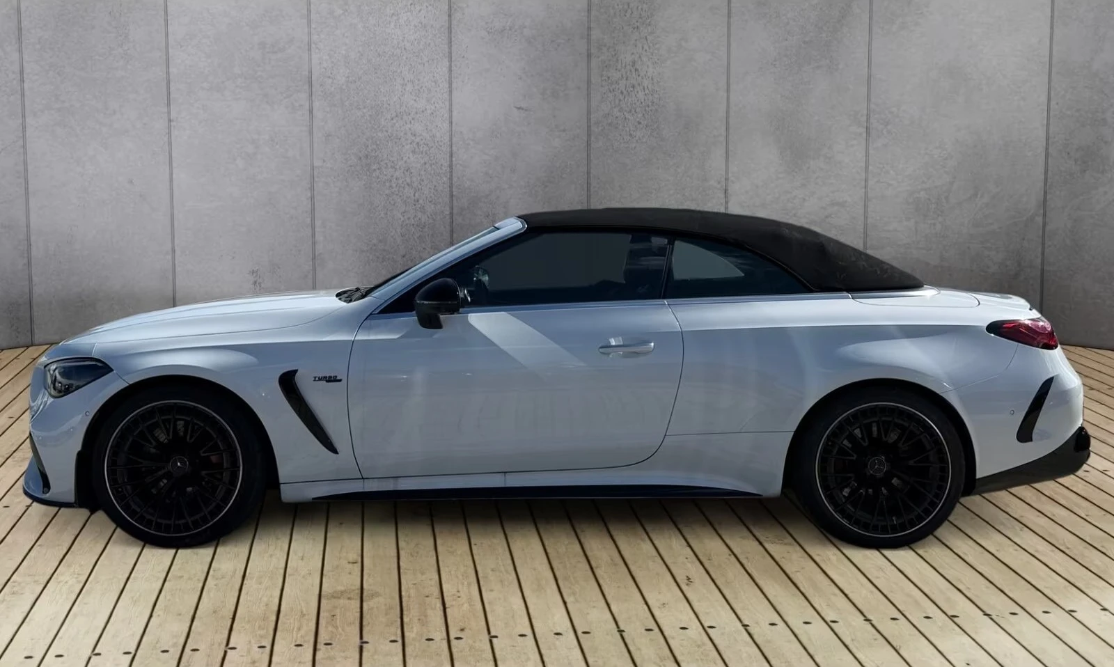 Mercedes-Benz CLE 53 AMG 4-MATIC+ CABRIO BURMESTER 360-CAM NIGHT-PAKET, снимка 3 - Автомобили и джипове - 54115146