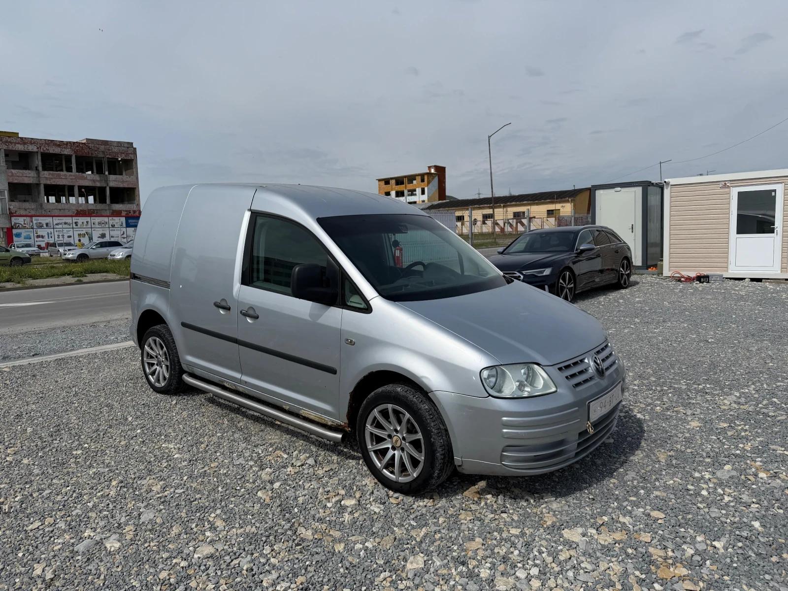 VW Caddy, снимка 3 - Автомобили и джипове - 54397122