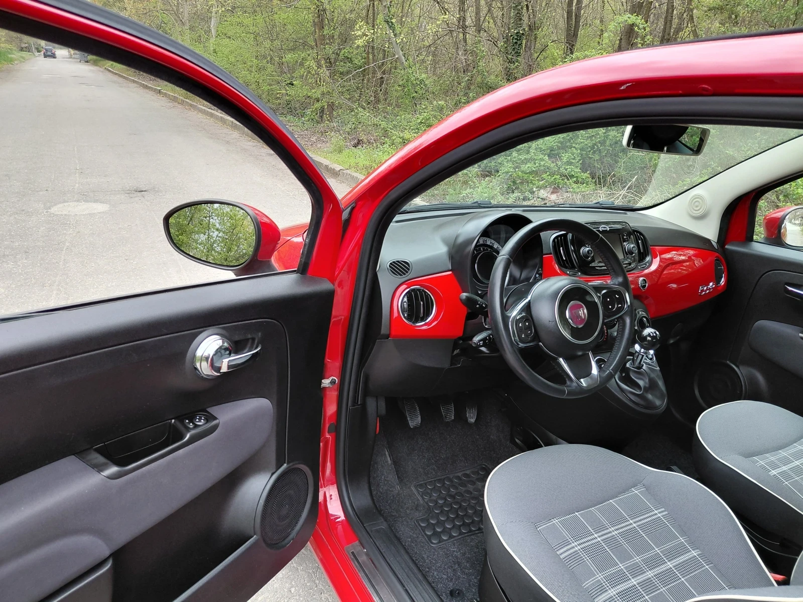 Fiat 500 1, 2 Кабрио, снимка 11 - Автомобили и джипове - 54496171