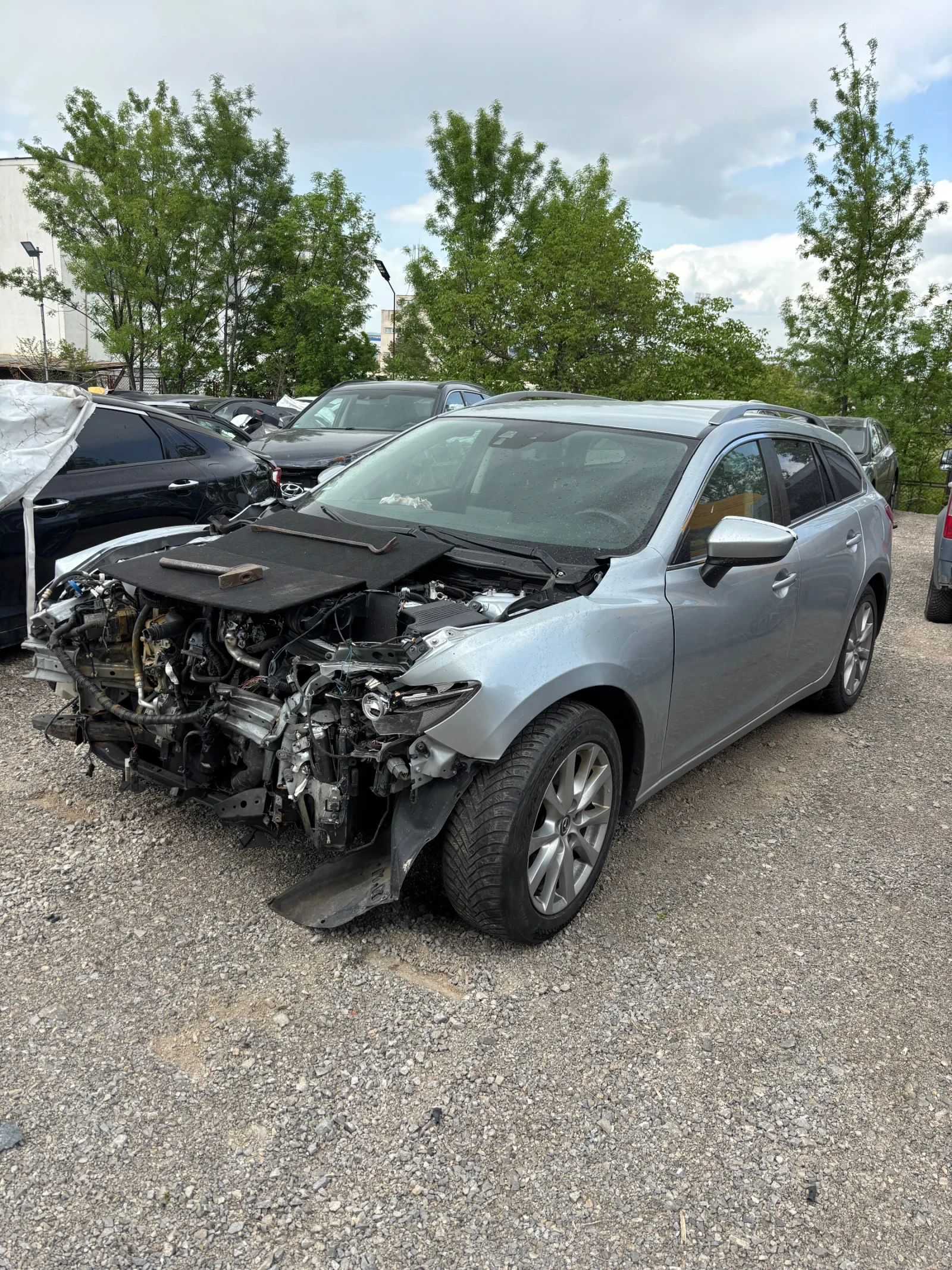 Mazda 6 2.2 4x4, снимка 4 - Автомобили и джипове - 54508919